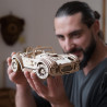 UA Juguetes – Cobra Drift de UGEARS – Coche deportivo de madera