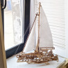 UA Juguetes – Trimarán Merihobus – maqueta mecánica para construir