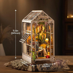 UA Juguetes – Casa Jardín – Escena en Miniatura de Madera para Sujetalibros