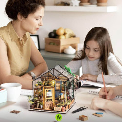 UA Juguetes – Cathy’s Flower House – Rolife Invernadero de Flores DG104