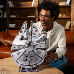 Millennium Falcon™ Ugears | Maqueta 3D de madera Star Wars™