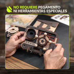 UGEARS Safe Too | Caja fuerte mecánica de madera